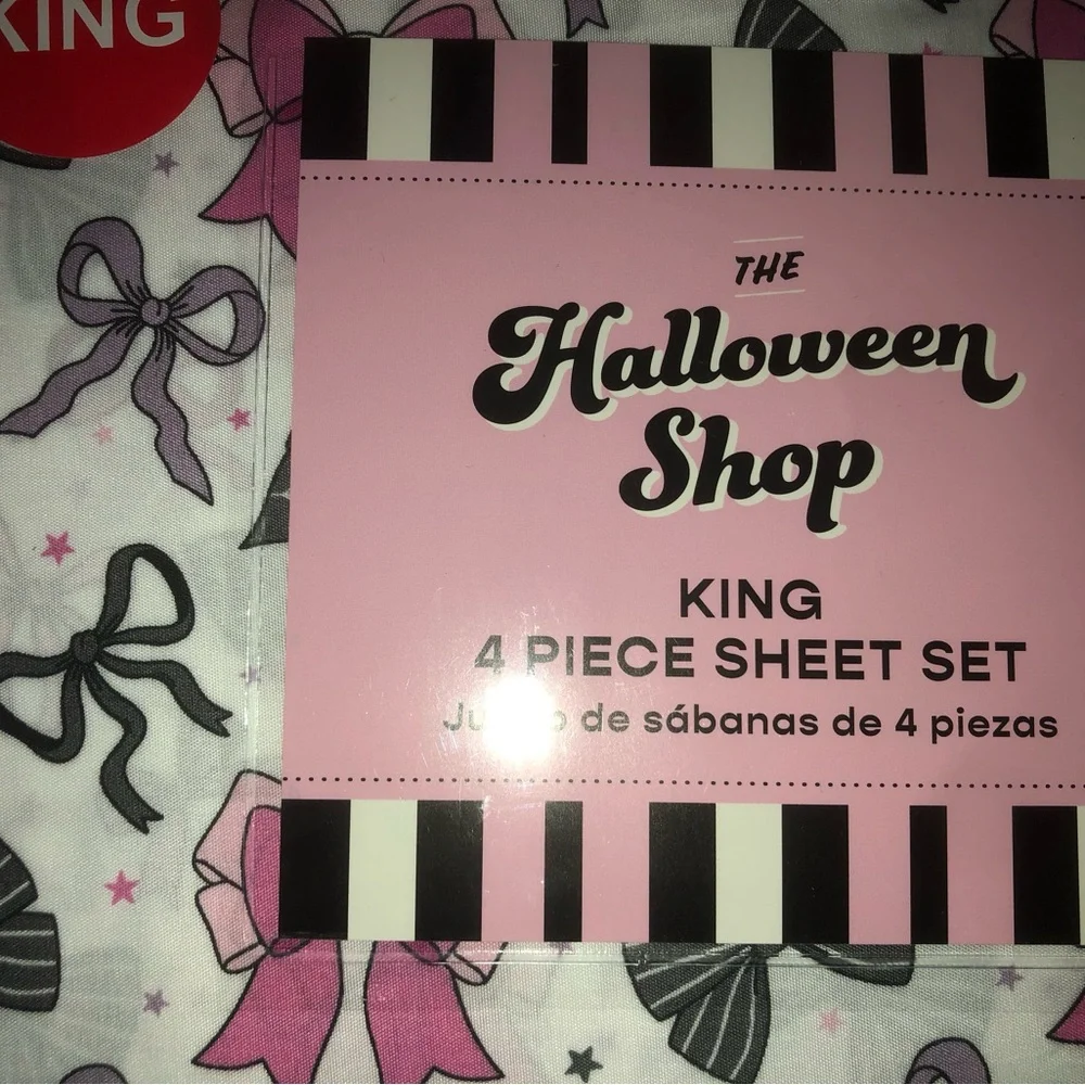 👻 Halloween themed lightweight quilt and matching sheets - King